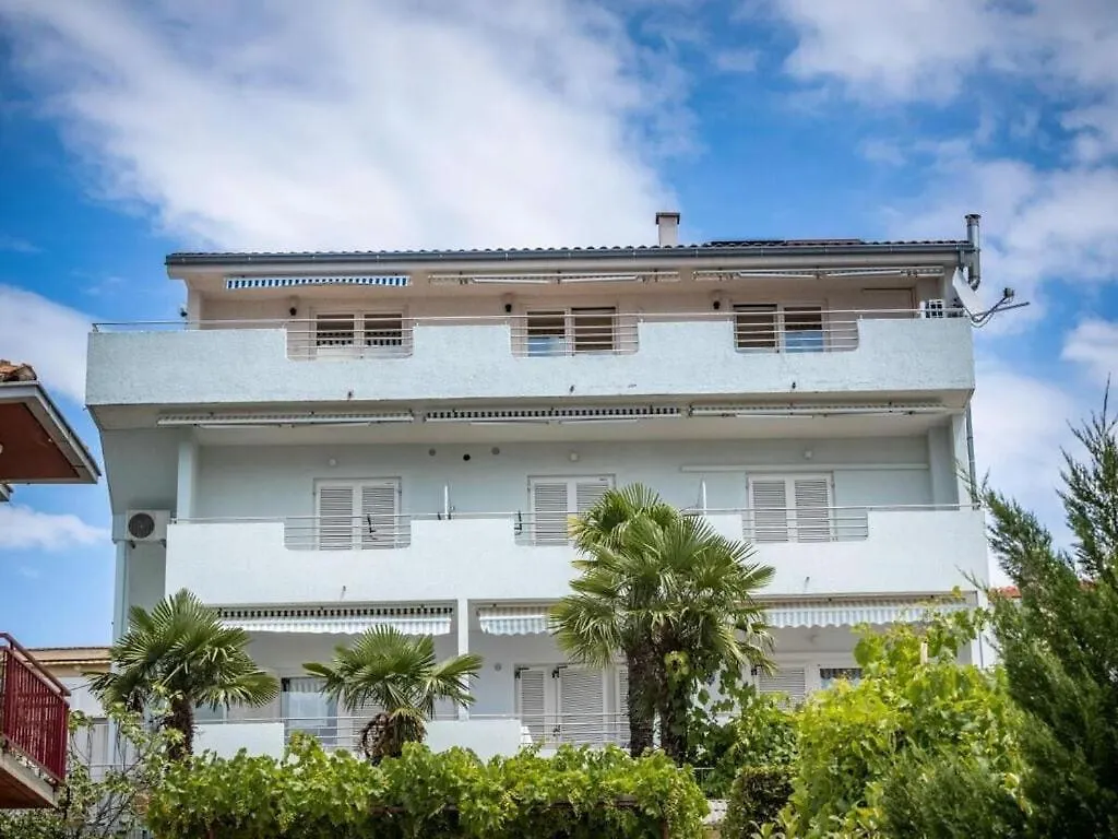 Holiday Apartment Maestral 크리크베니카
